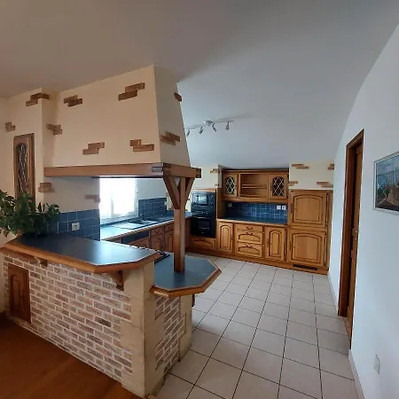 Chez Chantal Et Alain Apartamento